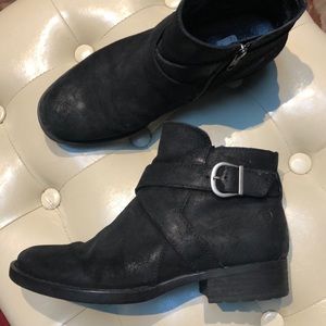 Born genuine leather suede black booties, size 7.5 (8)